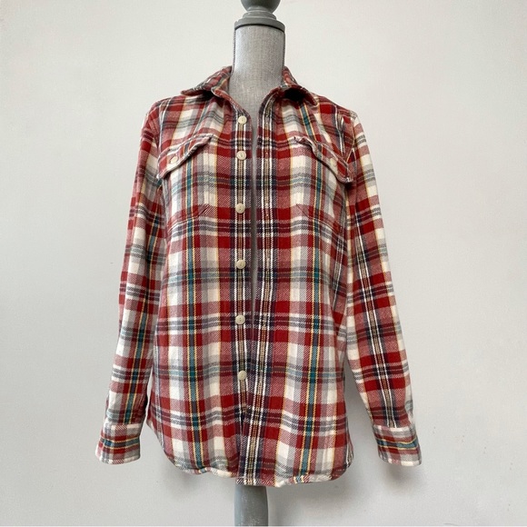 American Eagle Outfitters Jackets & Blazers - American Eagle shacket overshirt jacket thick flannel plaid red black and cream